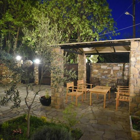 Santa Marina Guesthouse Káto Loutrákion Exteriér fotografie