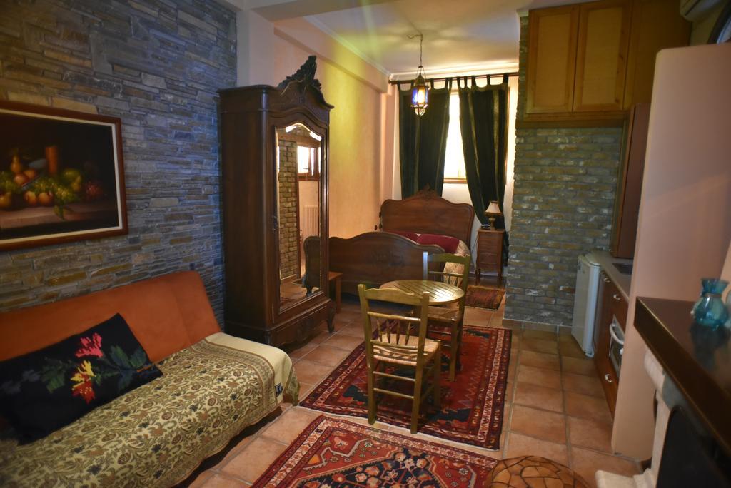Santa Marina Guesthouse Káto Loutrákion Exteriér fotografie
