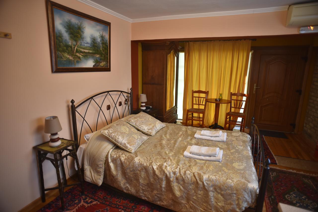 Santa Marina Guesthouse Káto Loutrákion Exteriér fotografie