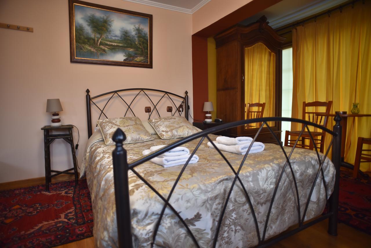 Santa Marina Guesthouse Káto Loutrákion Exteriér fotografie