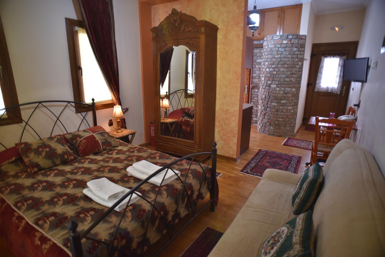 Santa Marina Guesthouse Káto Loutrákion Exteriér fotografie