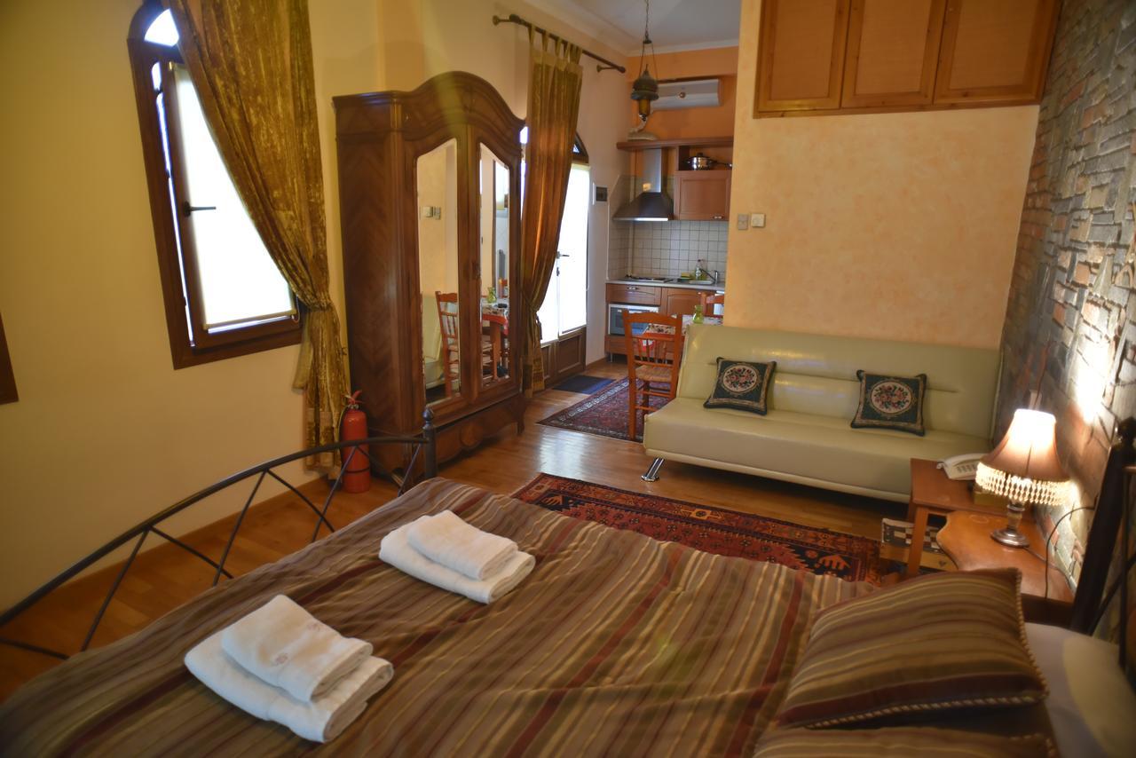 Santa Marina Guesthouse Káto Loutrákion Exteriér fotografie
