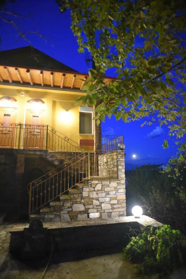 Santa Marina Guesthouse Káto Loutrákion Exteriér fotografie