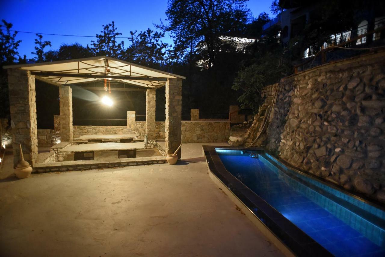 Santa Marina Guesthouse Káto Loutrákion Exteriér fotografie