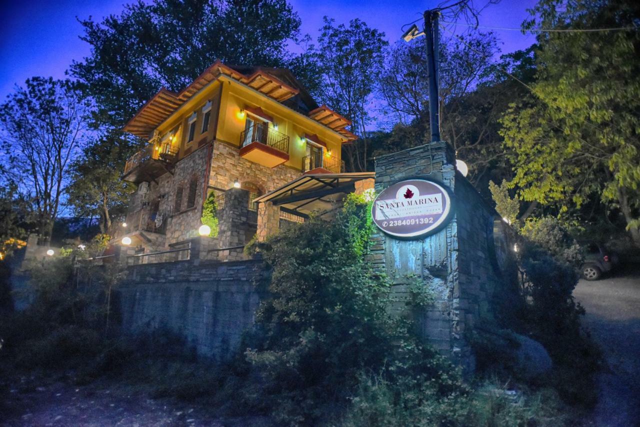 Santa Marina Guesthouse Káto Loutrákion Exteriér fotografie