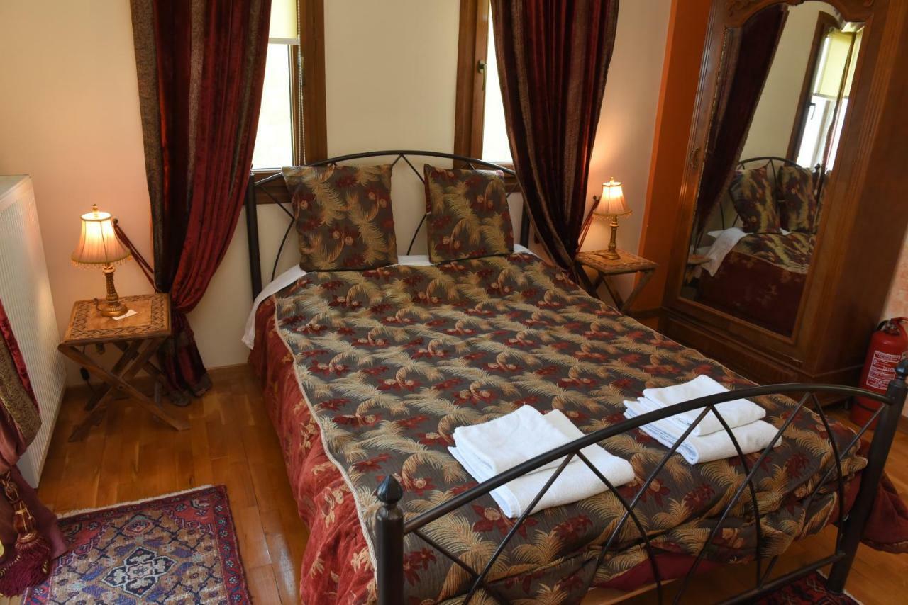 Santa Marina Guesthouse Káto Loutrákion Exteriér fotografie