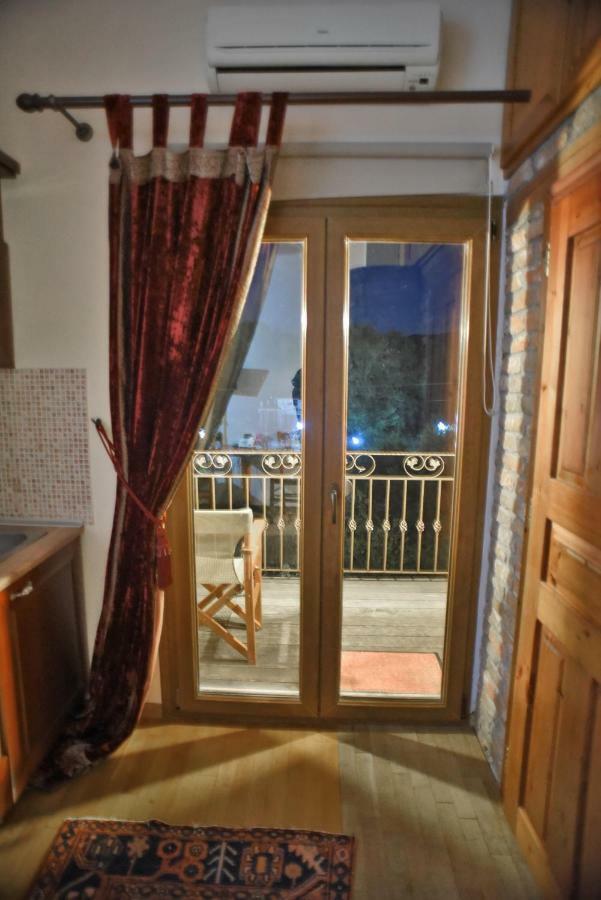 Santa Marina Guesthouse Káto Loutrákion Exteriér fotografie