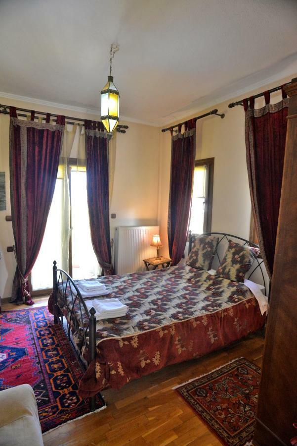 Santa Marina Guesthouse Káto Loutrákion Exteriér fotografie