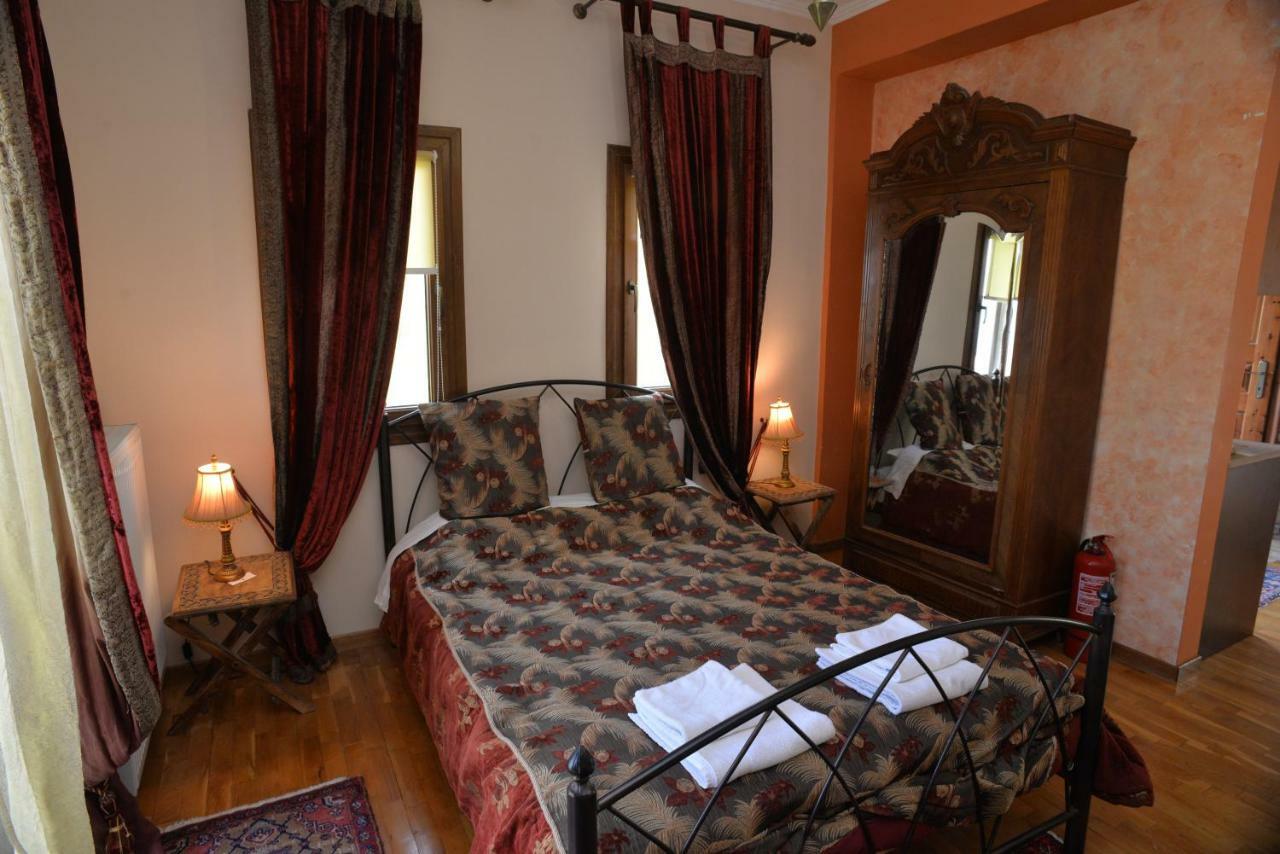 Santa Marina Guesthouse Káto Loutrákion Exteriér fotografie